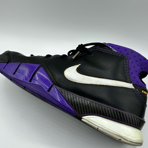 Nike Zoom Kobe 1 ‘Black Out’ Basketball Sneakers Black Purple White Mens Size 10 main image 10
